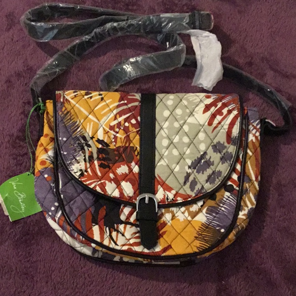 NWT VERA BRADLEY Slim Saddle Crossbody Bag With Feathers!